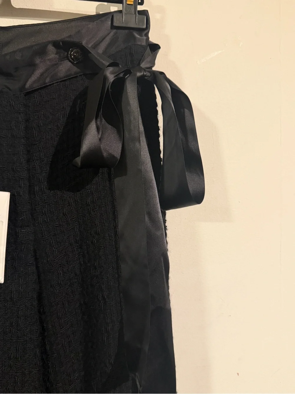 CHANEL Black Wide-Leg silk Wrap Tie Pants